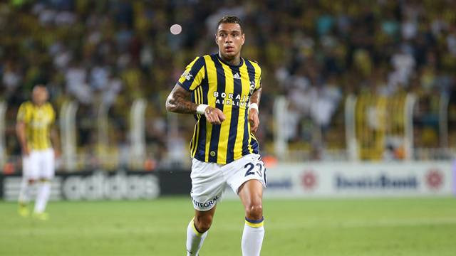 Crystal Palace, Gregory van der Wiel'i istiyor