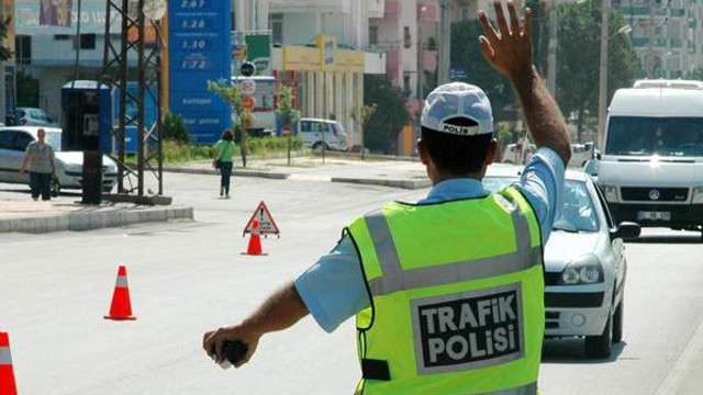 Otoyolda bekleme yapıp zaman kazanan da ceza yiyecek