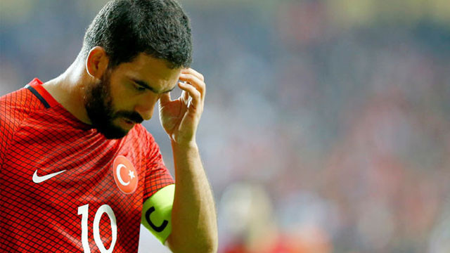 Arda Turan Milli Takım'a geri döndü