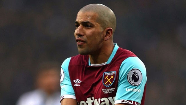Feghouli'nin istekleri camiayı çıldırttı