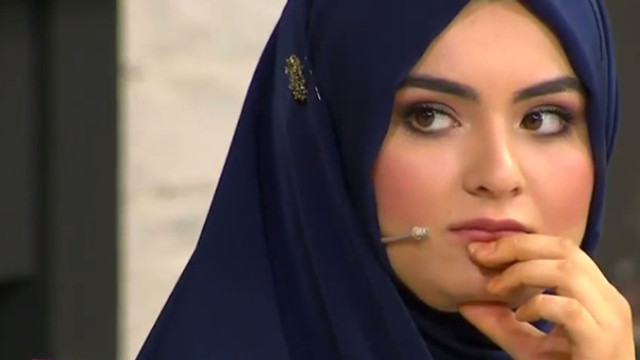 Hanife kadroya girdi, Aşk-ı Roman dizisi yayından kaldırıldı