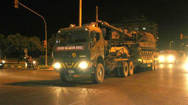 Suriye sınırında sevkiyat hareketliliği