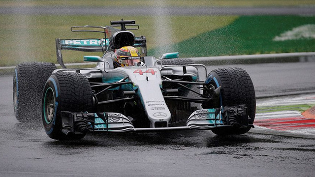 Schumacher’in rekoru sağanakla kırıldı