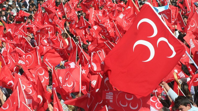 MHP'de İYİ Parti ihracı