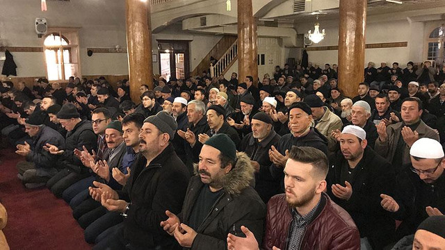 90 bin camide ''zafer duası'' okundu