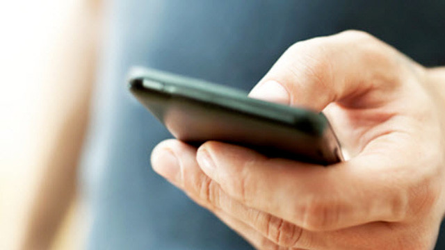 Telefonlarda büyük tehlike: Dinleniyorsunuz !
