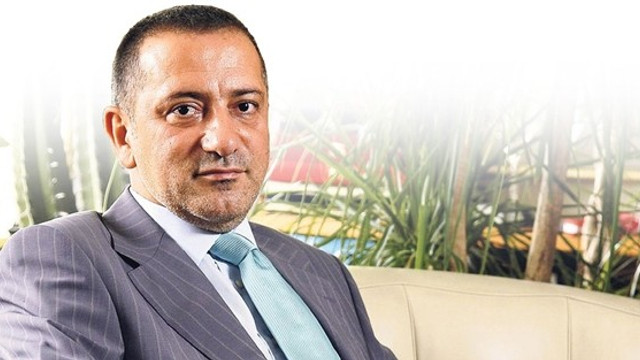 Fatih Altaylı: Başka kadınlara yürümek mi adamlık ?