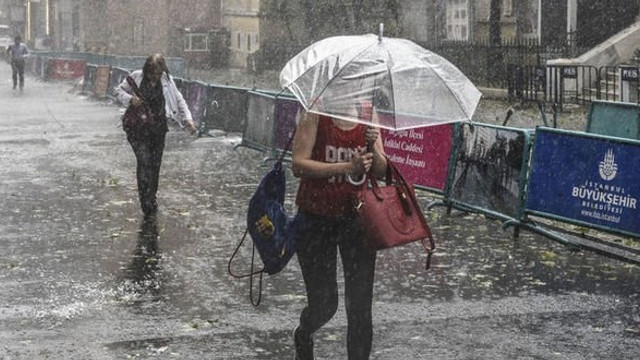 Meteoroloji'den İstanbul için sağanak yağış uyarısı
