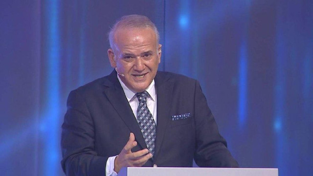 Ahmet Çakar hem Arda'ya hem Berkay'a çattı !
