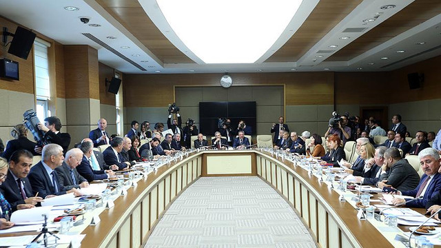 Sağlıkta çok önemli düzenleme ! Teklif komisyondan geçti