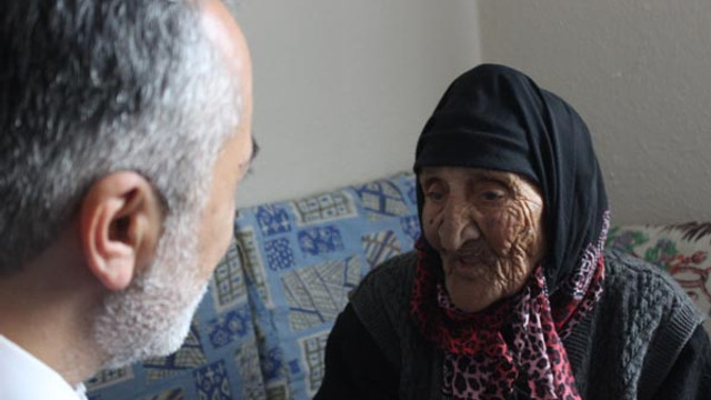 Yaşını öğrenince inanamadı ! 76 yaşında torunu var
