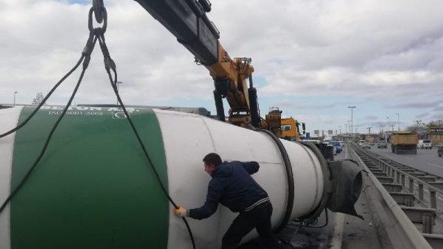 İstanbul'da beton mikseri kazası