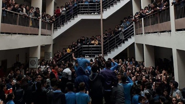 Tacizi protesto eden öğrencilere ceza