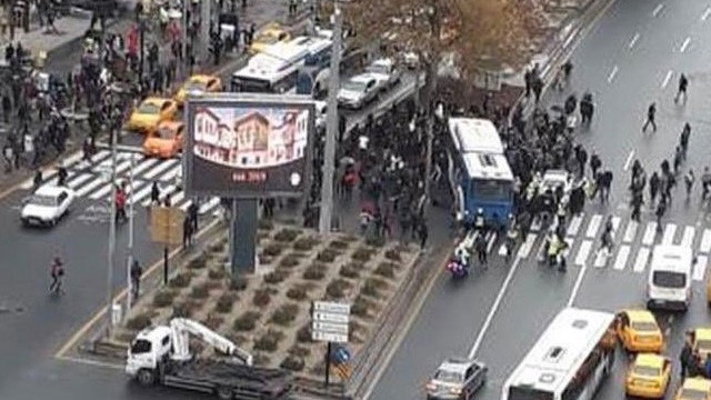 Ankara'da belediye otobüsü yayaları ezdi: Yaralılar var