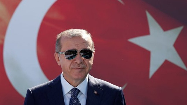Erdoğan Twitter'daki takipçileriyle övündü