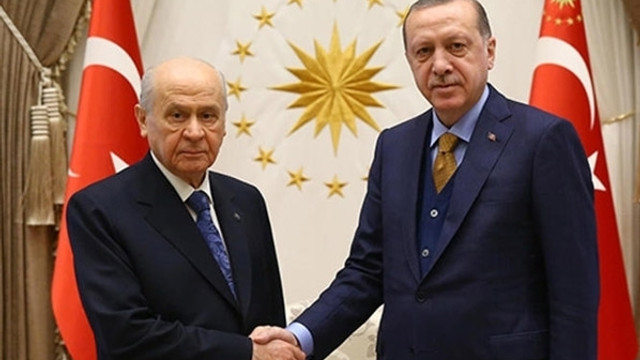 MHP'den ittifak jesti: 2 ilde daha aday çıkartmayacaklar
