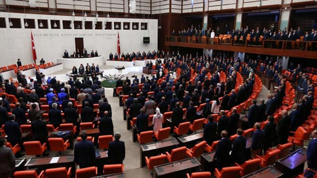 TBMM'de liseli kıza 4 ay süren taciz skandalı