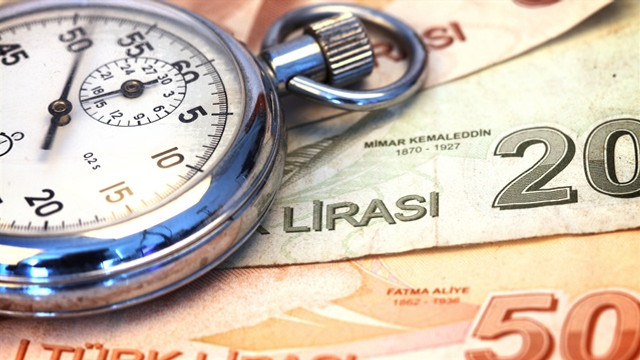 Western Union'da para transferi için flaş adım