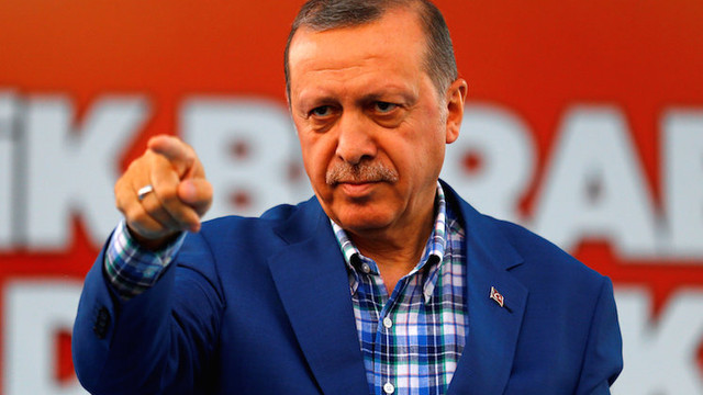 Erdoğan'dan CHP'li Mahmut Tanal'a suç duyurusu