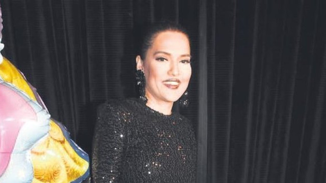 Kötü haber Demet Akalın'dan geldi
