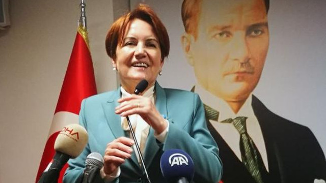 Akşener: ''İYİ Parti'yi seçime sokmazlarsa anne terliği fırlatırım''