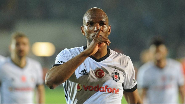 Ryan Babel'den rekor !
