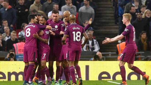 Premier Lig'de şampiyon Manchester City !