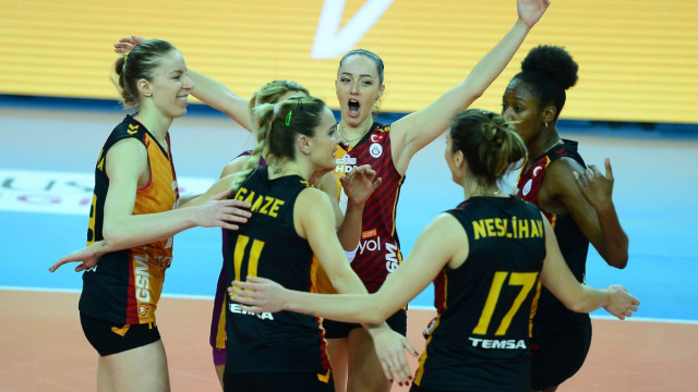 Galatasaray dörtlü finallerde !