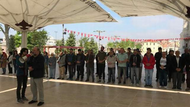 1 Mayıs'ta ölen işçiler için cenaze namazı kıldılar