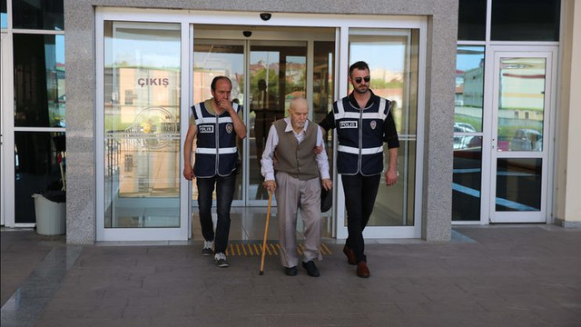 81 yaşında eş katili oldu