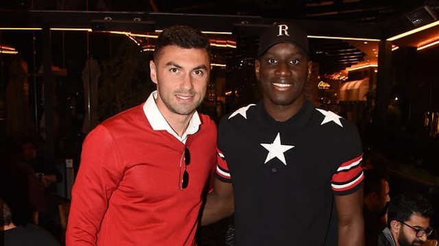 Burak Yılmaz ve Demba Ba Beşiktaş'a doğru !