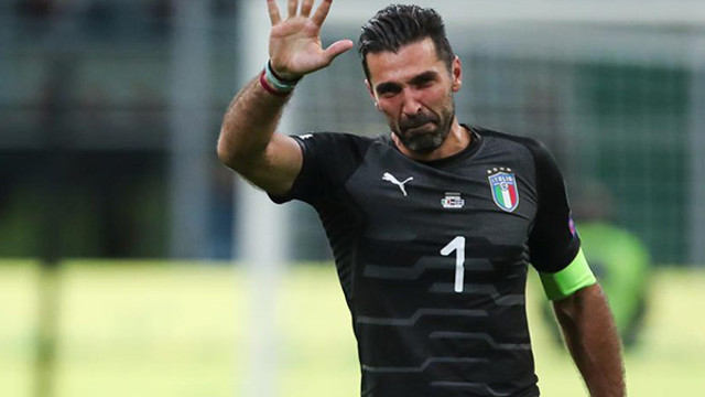 Efsane kaleci Buffon, gözyaşlarıyla veda etti !