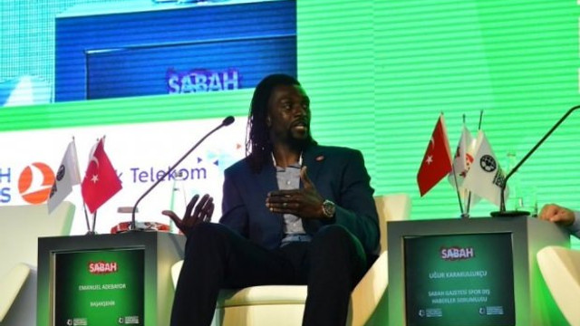 Adebayor'dan Şenol Güneş'e olay gönderme !