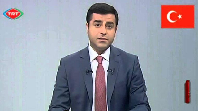 Demirtaş'ın TRT konuşması dev ekrandan izlettirilecek