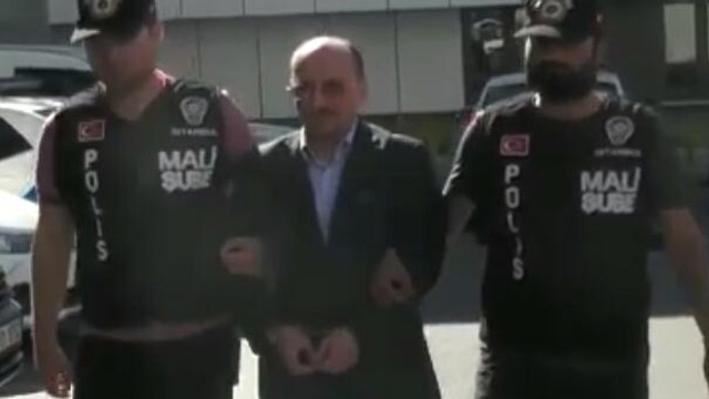Kendisini profesör olarak tanıtan kişi gözaltına alındı
