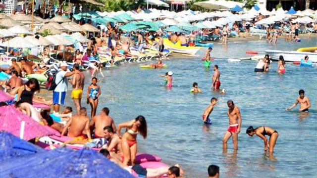 Tatilcilere dikkat çeken mesaj: Haydi herkes evine