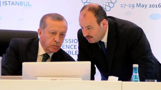 Mustafa Varank'tan Fatih Portakal ve İsmail Küçükkaya'ya tepki