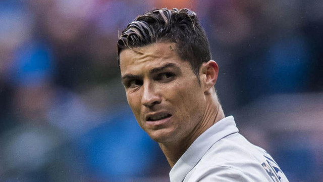 Cristiano Ronaldo Juventus'ta !