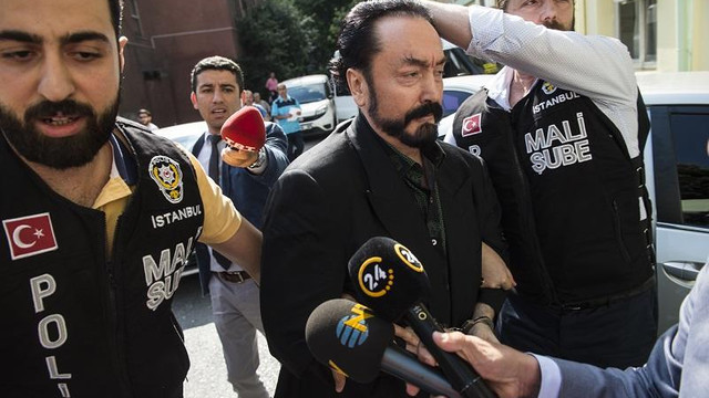 Adnan Oktar'dan ilk mesaj geldi