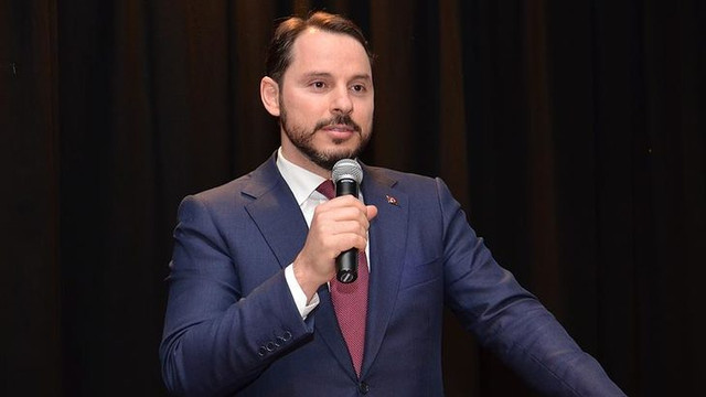 Ünlü ekonomistten Berat Albayrak'a ilginç çağrı