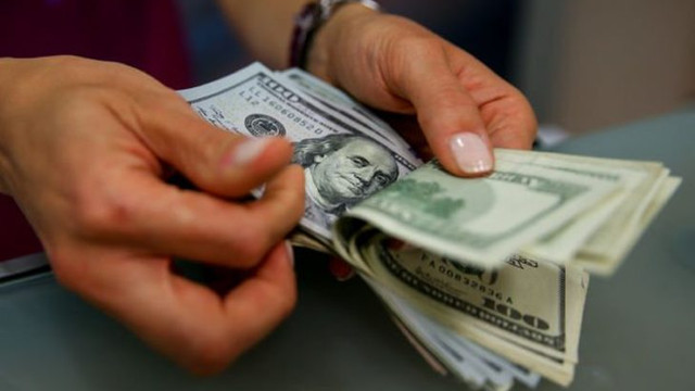 4,97 ile rekor kıran dolar yönünü aşağı çevirdi