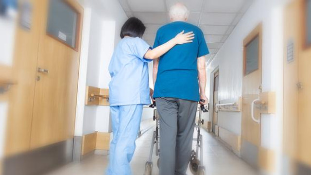 Istanbul Da Kriz Doktorlar Bir Bir Istifa Etti Hastalar Ortada Kaldi Saglik