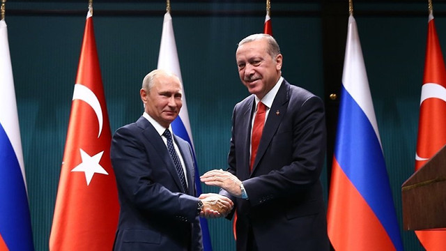 Trump'ın açıklaması sonrası Erdoğan, Putin'le görüştü