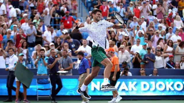 Dev finalde kazanan Djokovic !