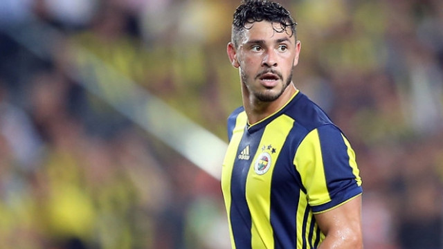 Fenerbahçe Giuliano'nun yerine onu getirecek !