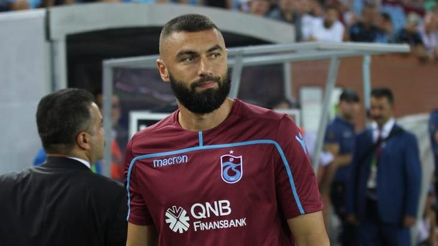 Burak Yılmaz'dan olay paylaşım !