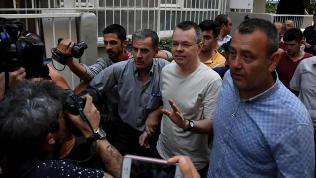 ''Rahip Brunson 12 Ekim'de serbest kalacak''