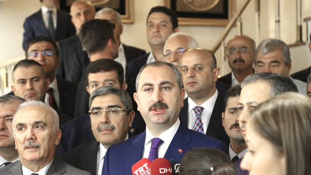 Adalet Bakanı'ndan şaşırtan kriz açıklaması !
