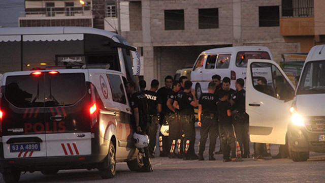 İki grup birbirine girdi: 1'i ağır 4 yaralı