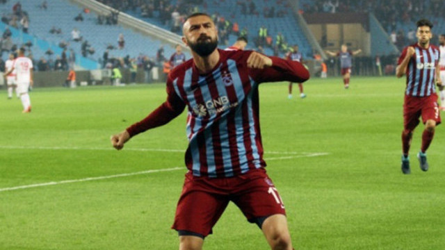 Burak Yilmaz In Babasindan Besiktas Aciklamasi Futbol